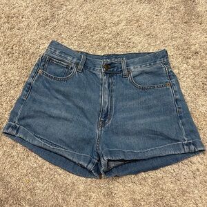 American Eagle Mom Short